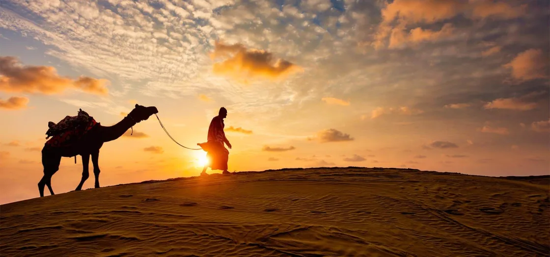 Les dunes de Chegaga : panorama et surf des sables